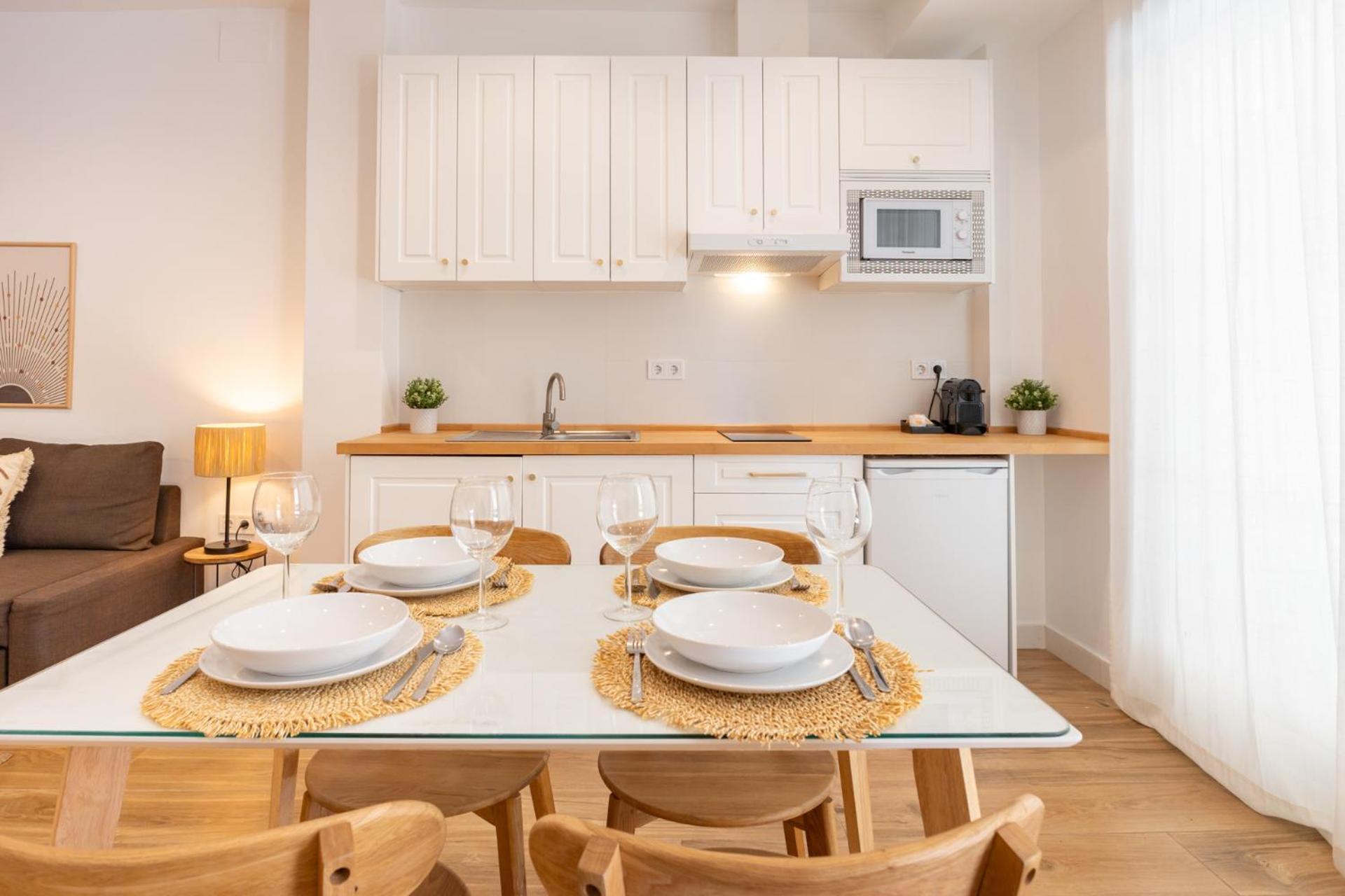 Isg Apartments Triana Estudio 2 Sevilla Bagian luar foto